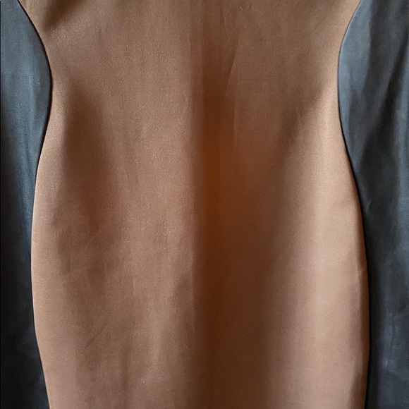 RILEY SLEEVELESS DRESS - Picture 5 of 7